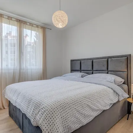 Apartment Luxury Bb Split